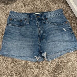 Madewell The Dad Jean Shorts